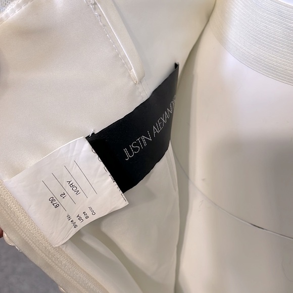 Justin Alexander #8730 Charmeuse Wedding Gown with Cap Sleeves - Picture 10 of 12